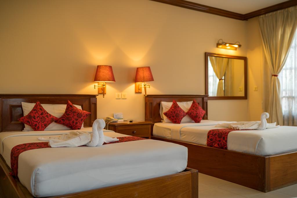 Sun Inns Hotel Сиемрип Экстерьер фото