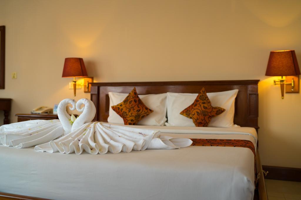 Sun Inns Hotel Сиемрип Экстерьер фото